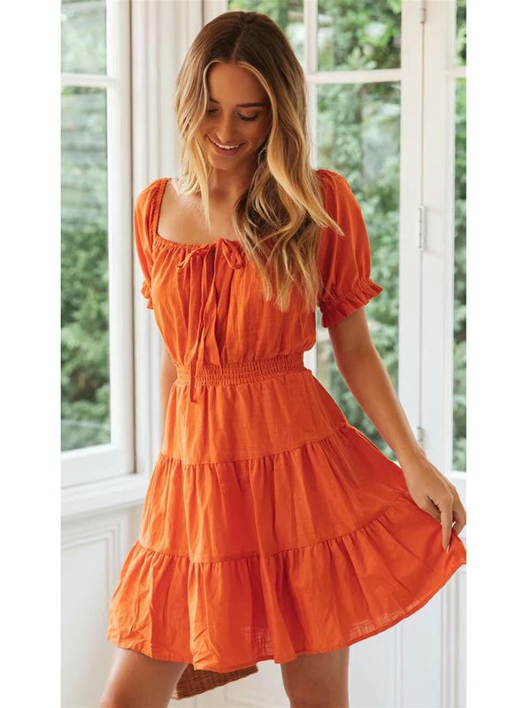 Linnen mini-jurk met korte mouwen en laagjes in oranje